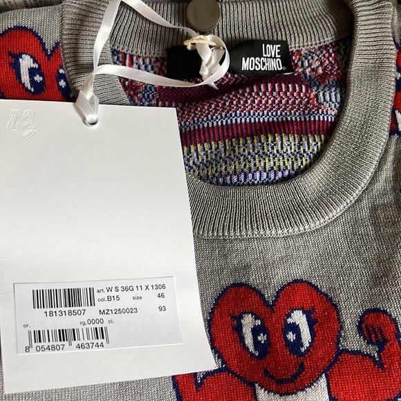 LOVE Moschino Wool Muscle/Heart Sweater - Picture 6 of 14